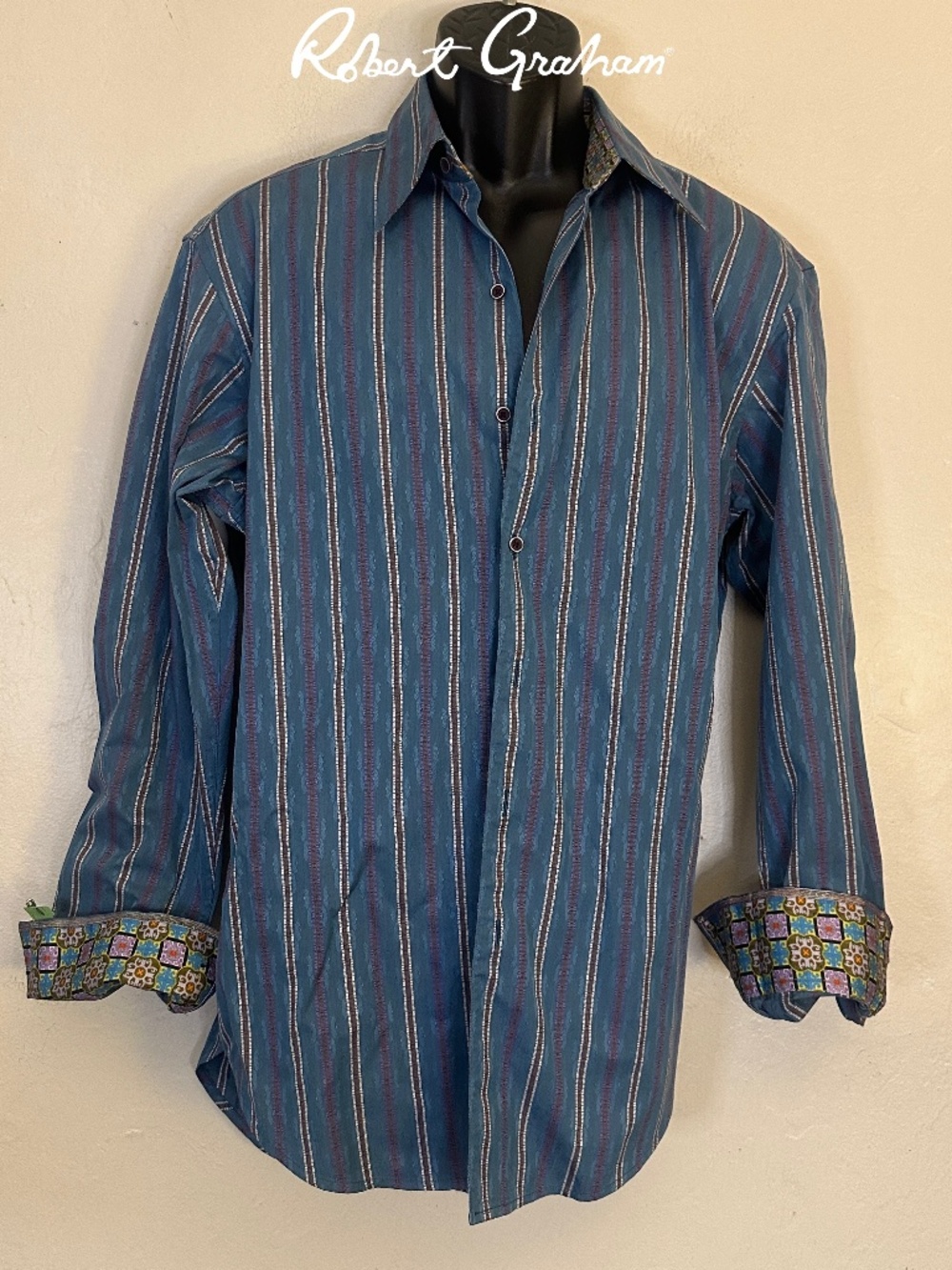 Robert Graham Contrast Long Sleeve Shirt 22" armpit to armpit Gently worn